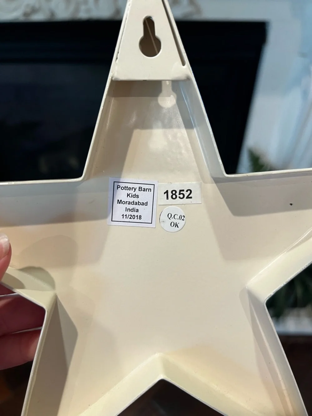 Pottery Barn Kids Glazed Metal Star Set